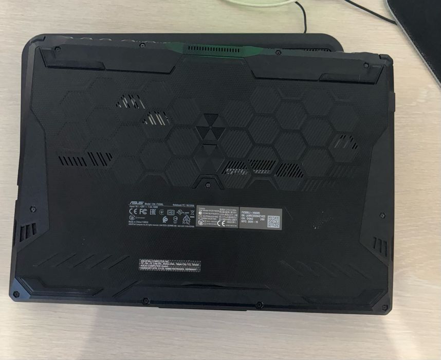 Laptop Gaming ASUS TUF F15 FX506LI-HN005 - Defect