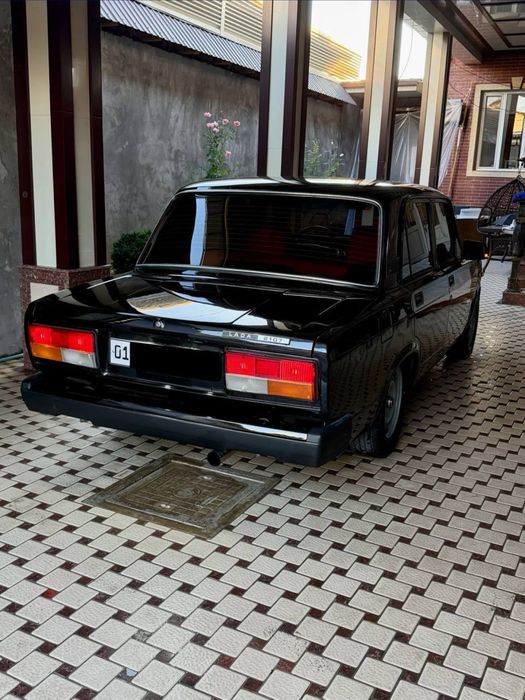 Vaz 2107 injektr 2008 Сотилади