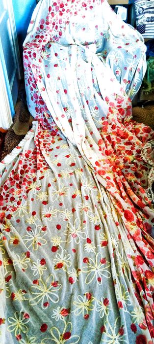 Продам Тюль Шикарную