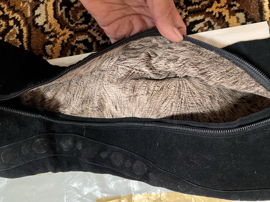 Сапоги шикарные разные-размер 37