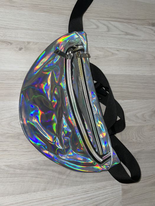 Borsetă holografică,argintie