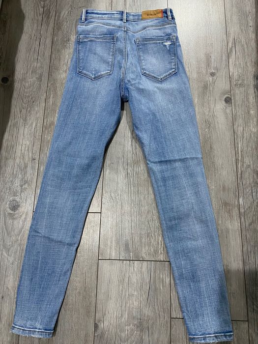 Дънки Stradivarius