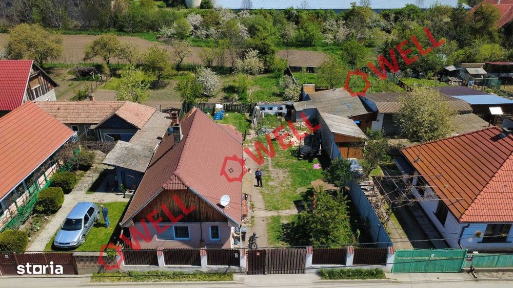 Casă de vânzare în Ozun, pe strada Gării!