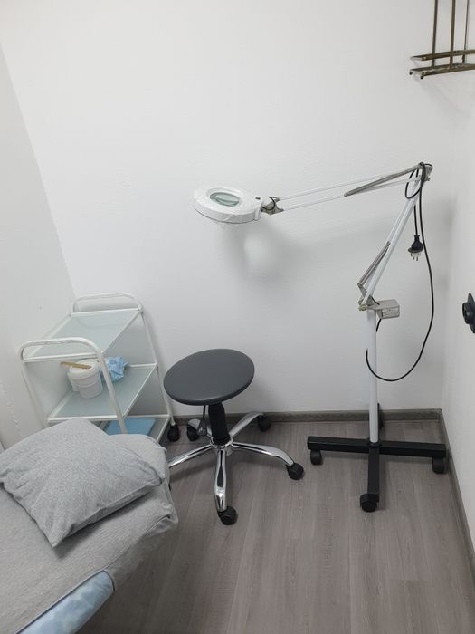 Сдам кабинет при салоне