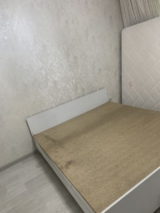 Кровать 180/220