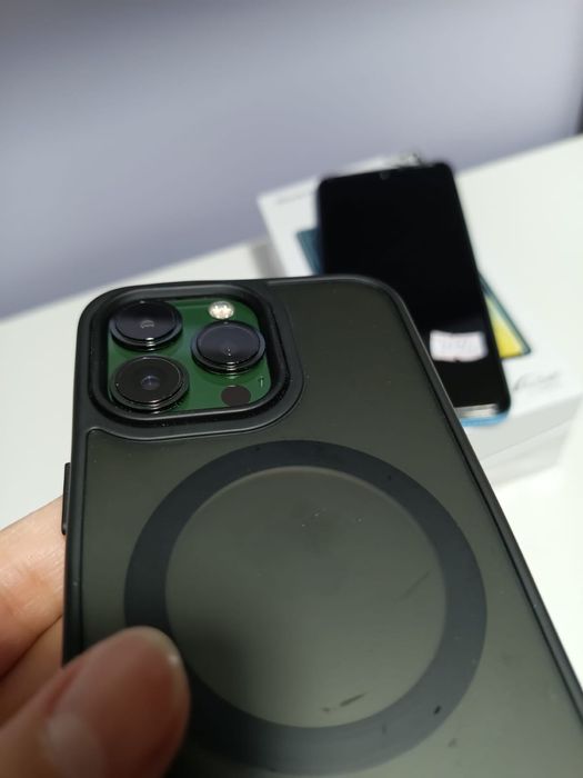 Срочно Айфон 13 про 256 гб батарея 100%