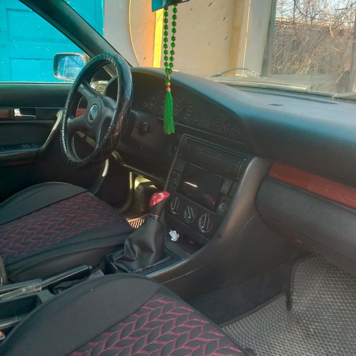 Продам Ауди 100 с 4.