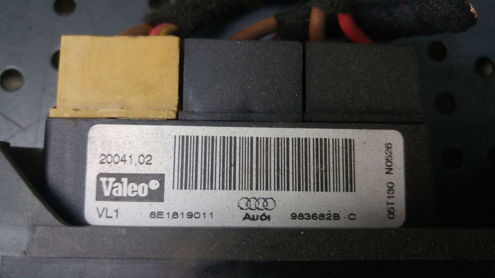 Rezistenta calorifer incalzire bord audi a4 b7 8e 8e1819011