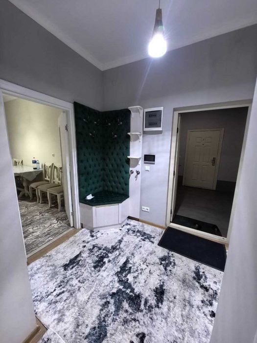 Квартира Метро Берунида ижарага берилади