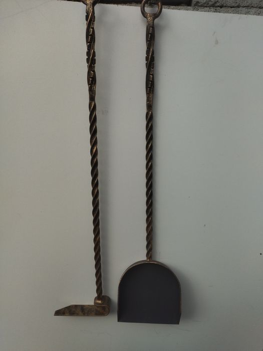 Совок и кочерга для мангала