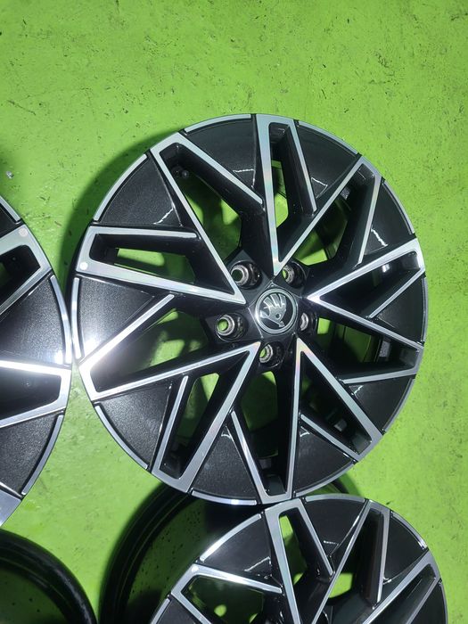 17 5x112 Skoda лети джанти 5х112 шкода
