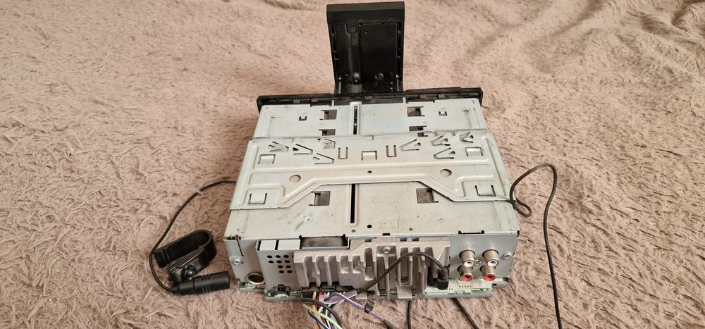 Оригинальные автомагнитолы Pioneer