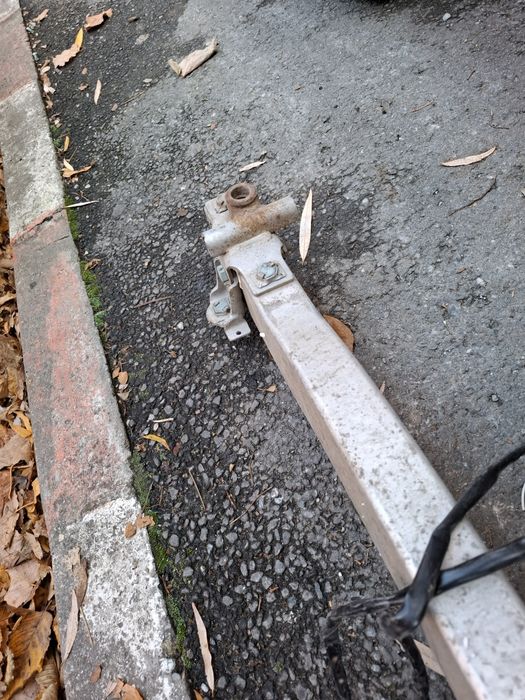 Vand carlig remorcare BMW E 39 original