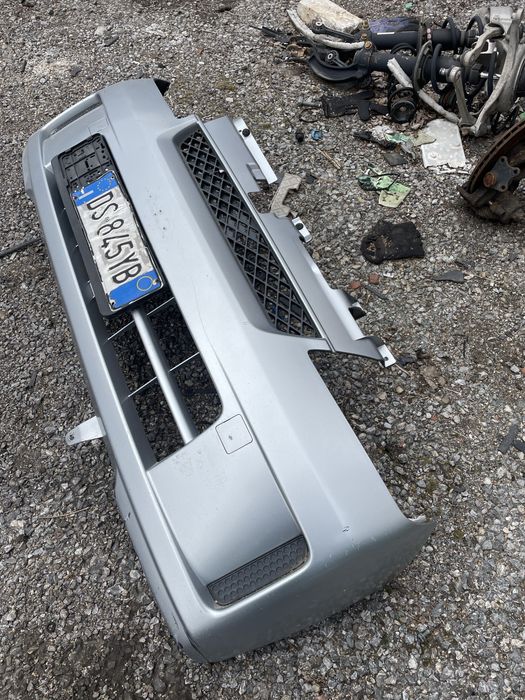 Предна броня за daihatsu cuore