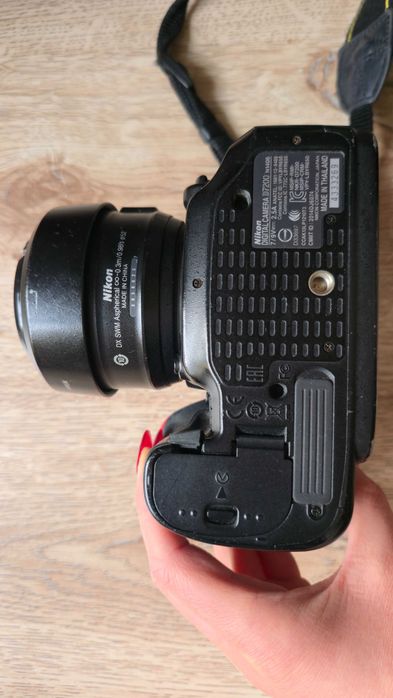 фотоапарат Nikon D7200 + обективи Nikon