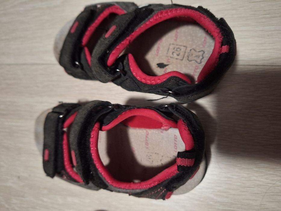 Sandale lotto marimea 26