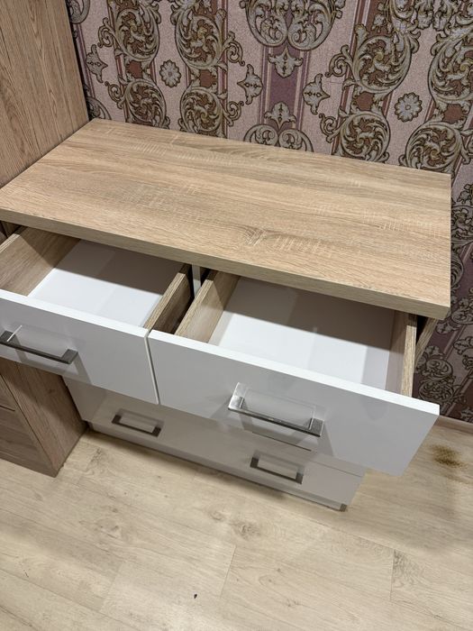 Продам комод с мдф.