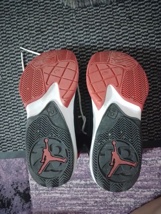 Jordan max aura 3