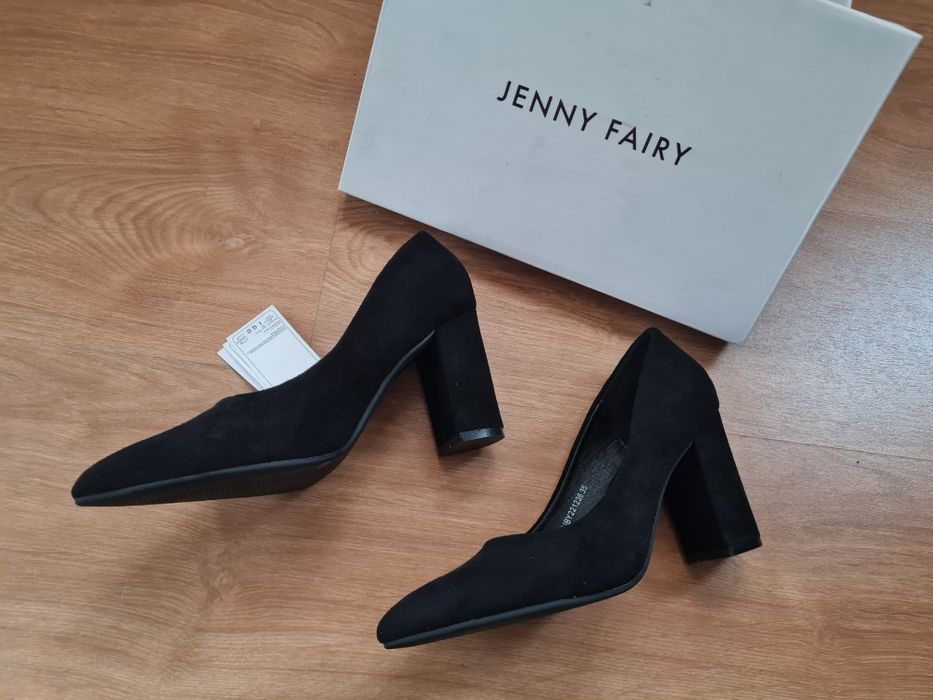 НОВИ Елегантни обувки -  Jenny Fairy