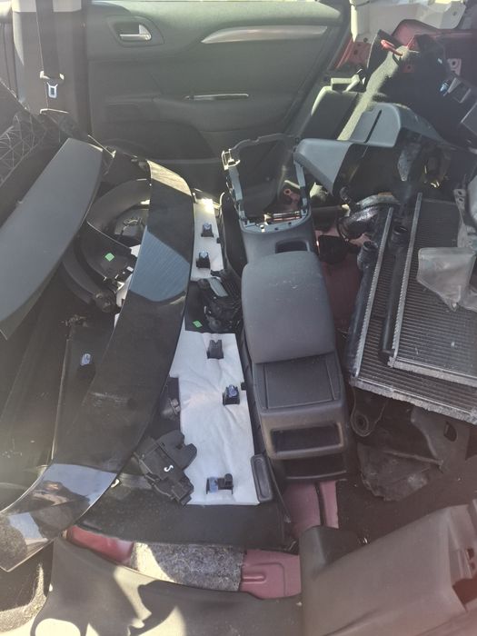 Ситроен с4 б7 на части бензин 1.6 120кс.