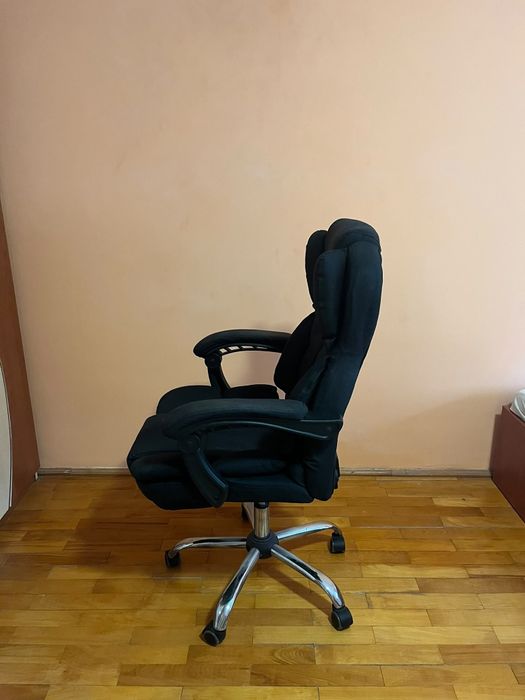 Vând  lei scaun elegant de birou 325 lei