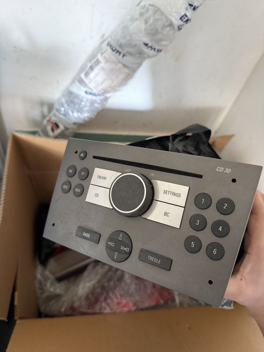 Стопове за Е60, конзола за Е90, крушки