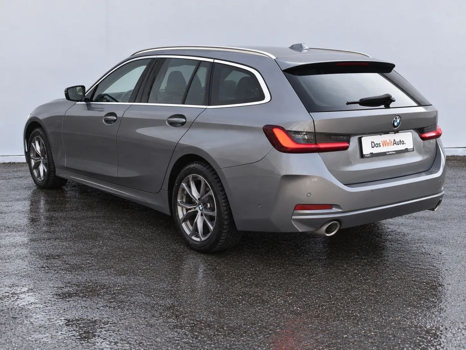 BMW Seria 3 2023 — imagine 22