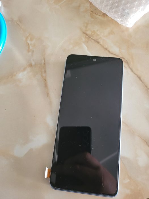 Продам Редми нот 13 на 256 гигов