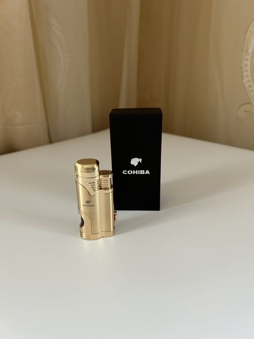 Запалка Cohiba с двоен турбо пламък и вграден пънч