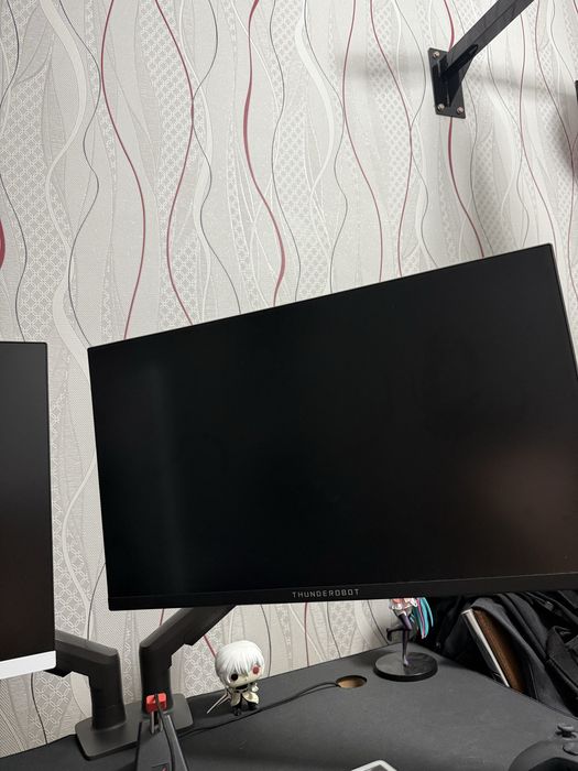Монитор Thunderobot 27” 100 герц