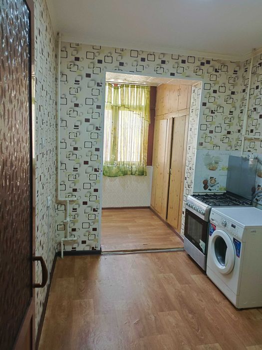 3 хонали уй сотилади 9 бозор ёнида