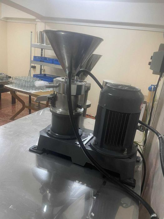 Професионална мелачка за тахан и ядкови масла Commercial grinder