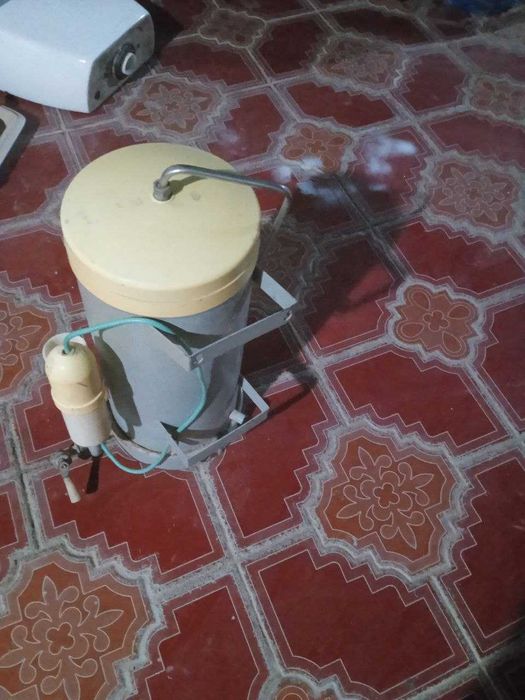 Диктилятор Сотилади