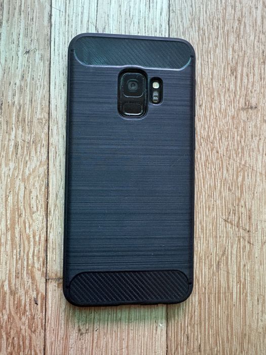Samsung s9 добро състояние.