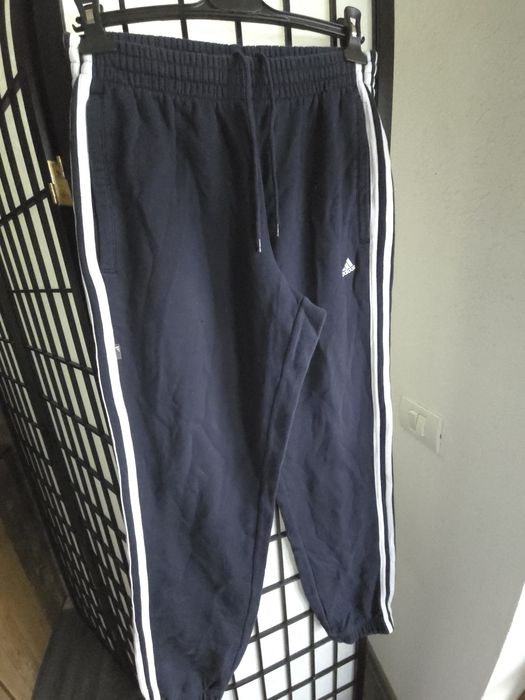 Pantaloni de trening Adidas marime S oversize