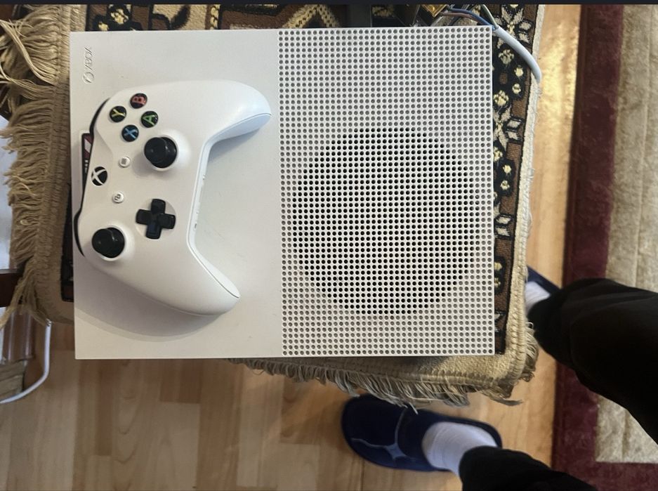 Xbox one s 512 гб