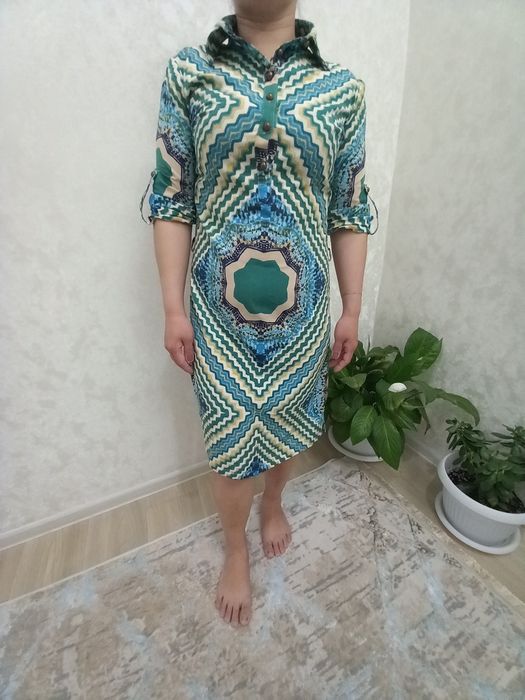 Платье б/у состояние хорошее