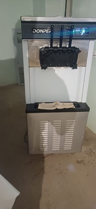 Мороженое аппарат 220вт