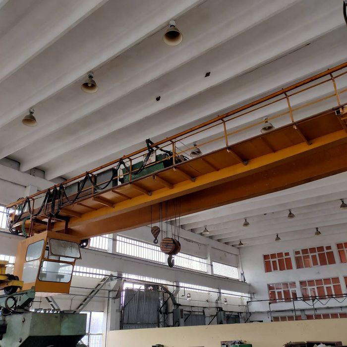 Мостов кран Лк 16.5м 5т.8t стоящ кран 20+5t. Лк=16.5м,12.5т портален