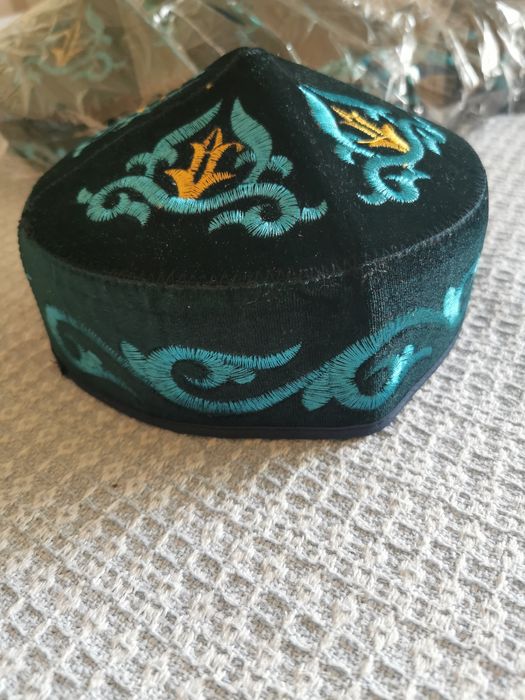 Тюбетейки (тақия)