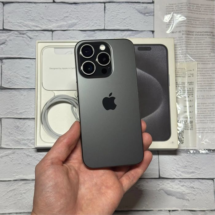 iphone 15 pro в идеальном состояний