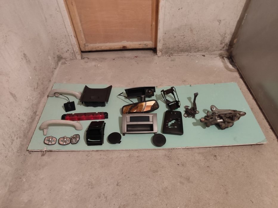 Части за Пежо 407