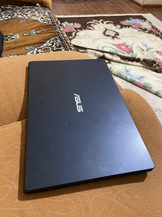 Asus сттильный новый почт