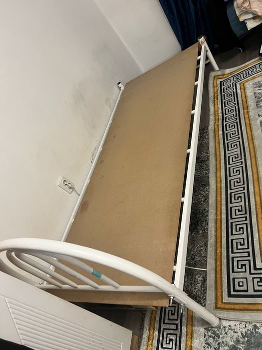 Кровать односпальная