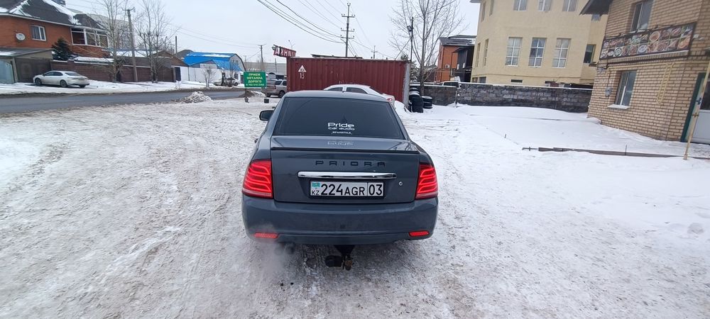 Ваз приора  седан