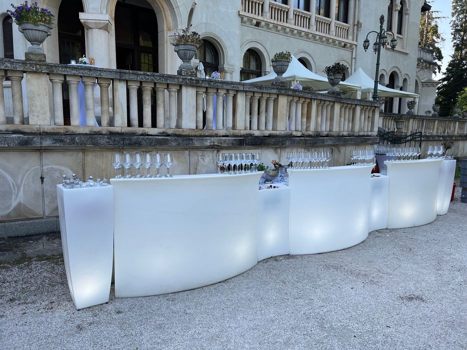 Кетъринг услуги за сватба, юбилей, коктейл, кафе-пауза, рожден ден