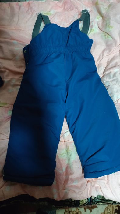 Продам 2 комбинезона