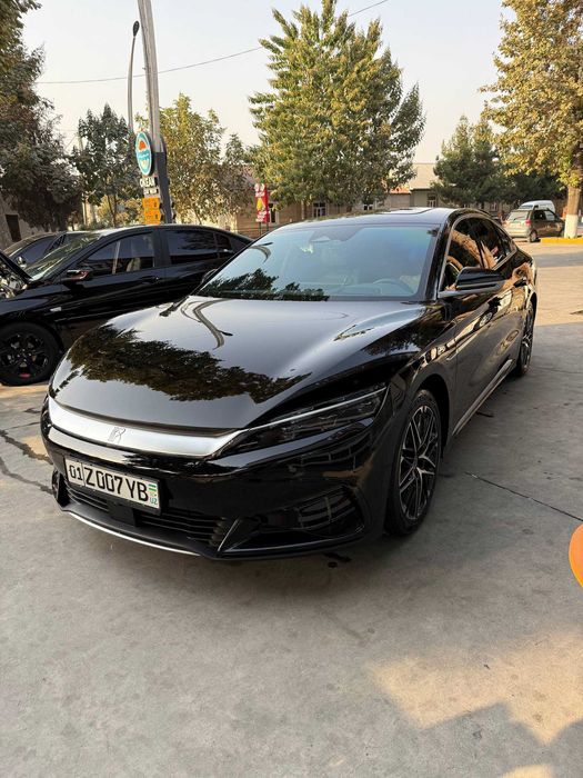 BYD HAN EV 605km 2024