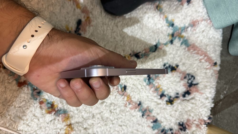Apple iPhone 14