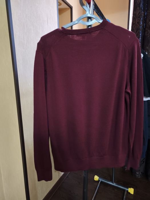 Женский джемпер UNIQLO из 100% шерсти мериноса (Extra Fine Merino)